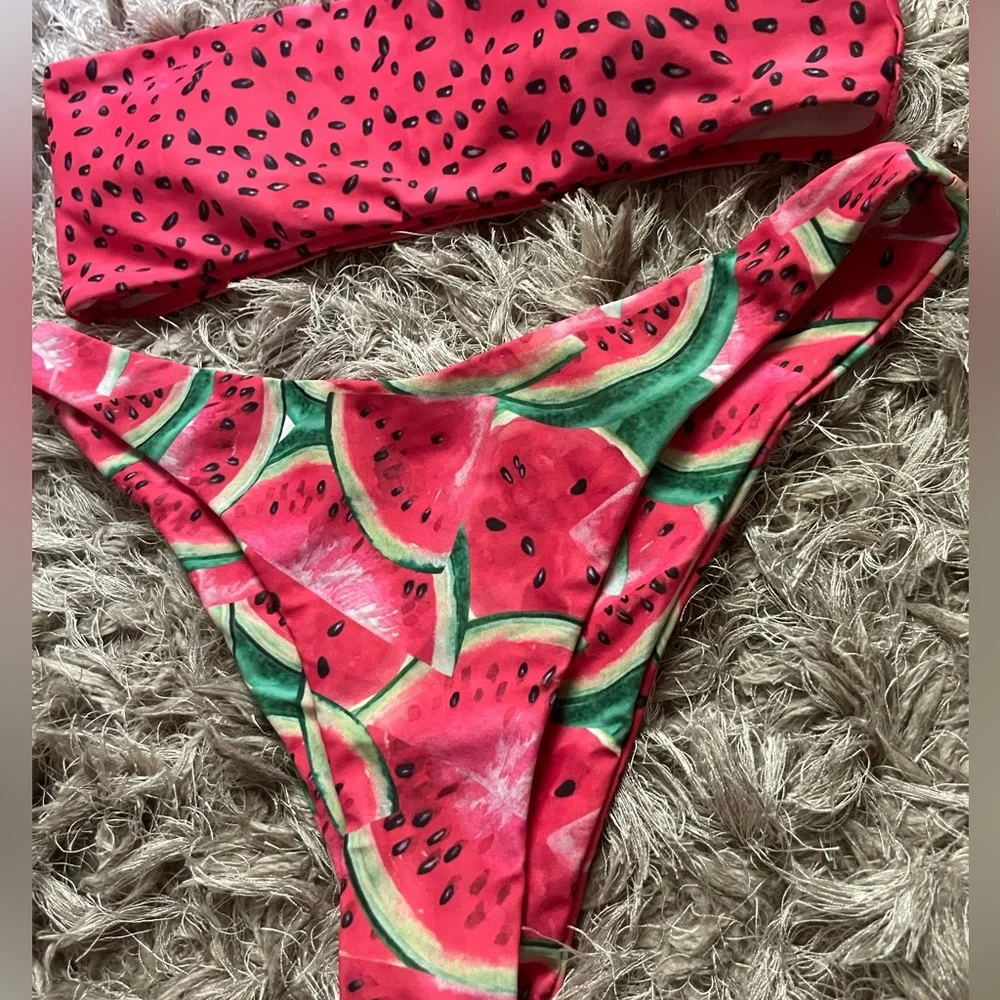 Watermelon Bikini 🍉 👙 - Picture 3 of 7